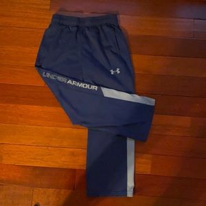 Boys Under Armour Pants - Size Small